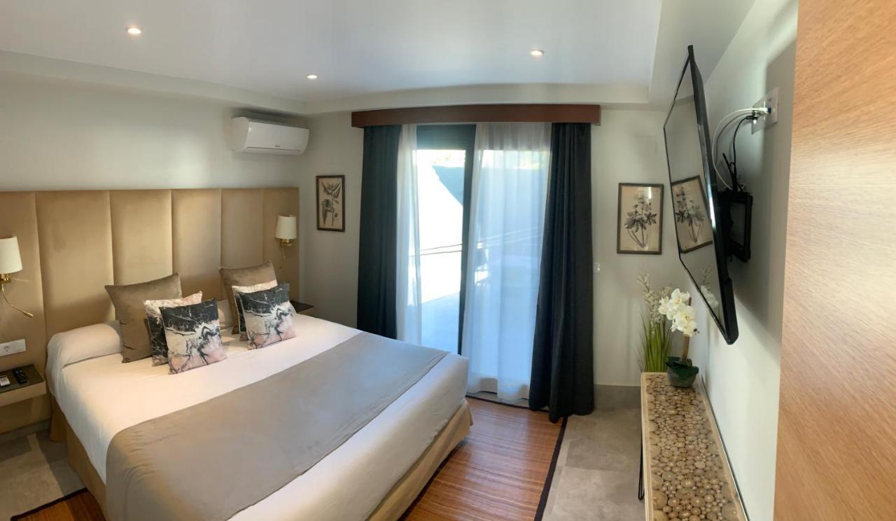 On Village Deluxe Matalascañas Kültér fotó